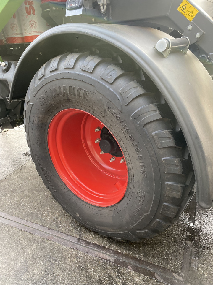 Bale wrapper FENDT Rotana 130F Combi