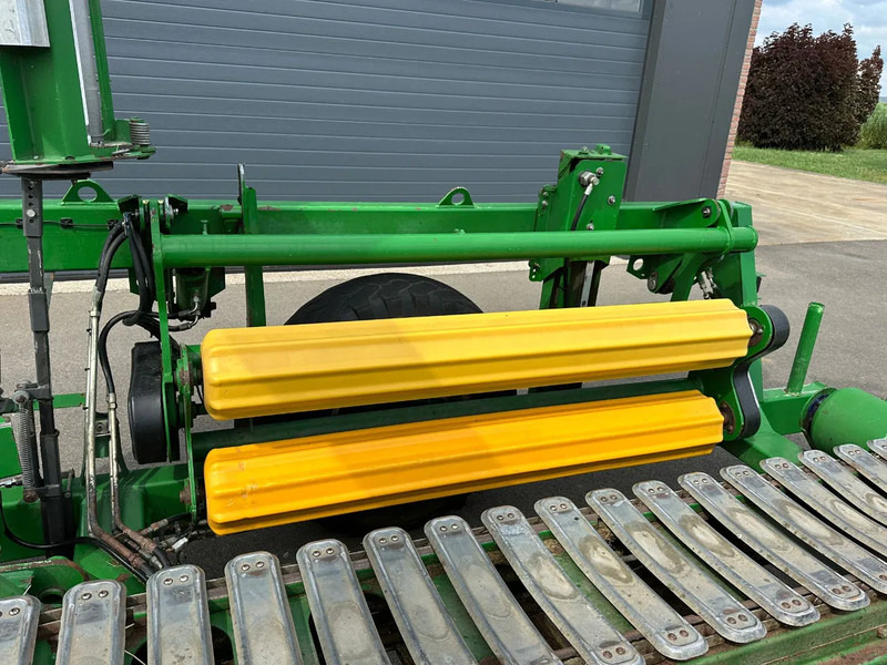 Bale wrapper McHale 998 wikkelaar