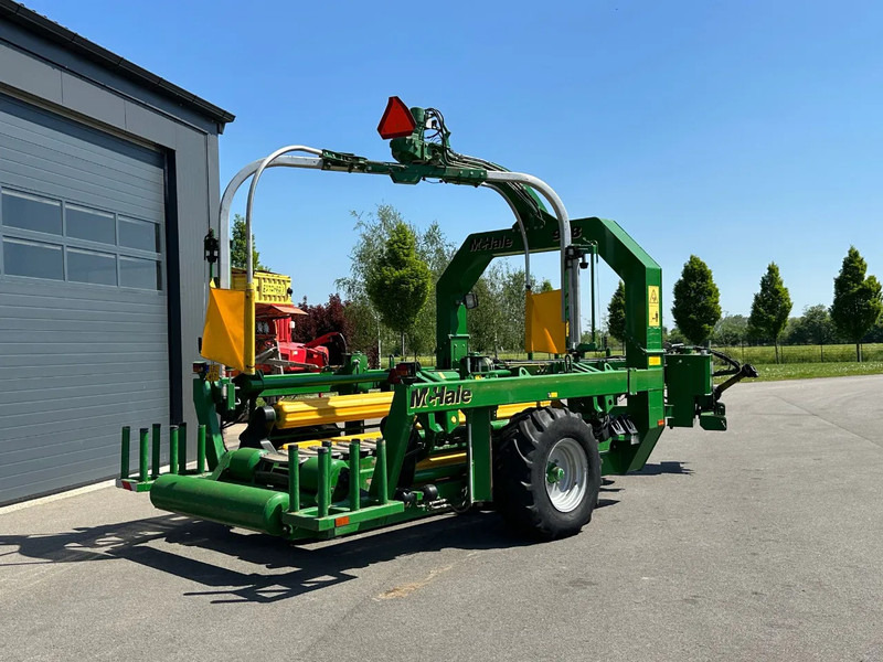 Bale wrapper McHale 998 wikkelaar