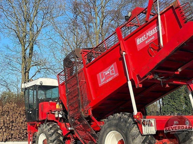 Beet harvester Gilles Beet Master 2000