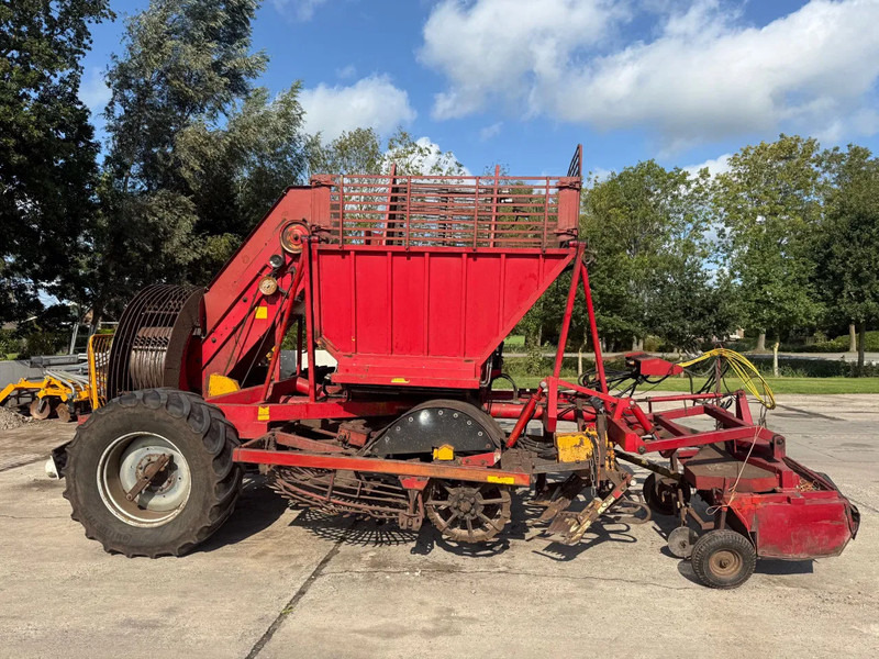 Beet harvester Onbekend Tim II Bietenrooier Getrokken bietenrooier
