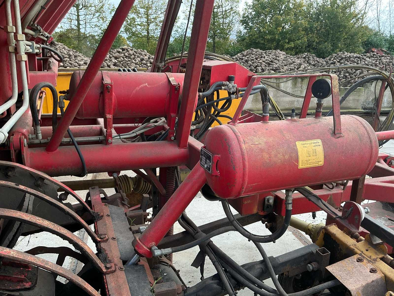 Beet harvester tim KRB S 212