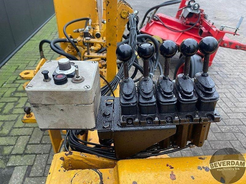 Boom mower Hemos HKW 175 maaiarm walkantdrees klepelmaaier