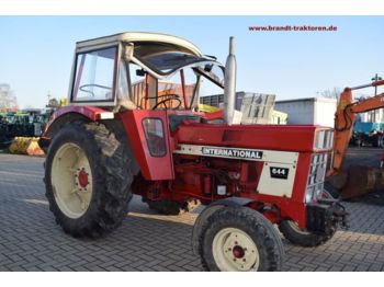 Farm tractor CASE 644: picture 1