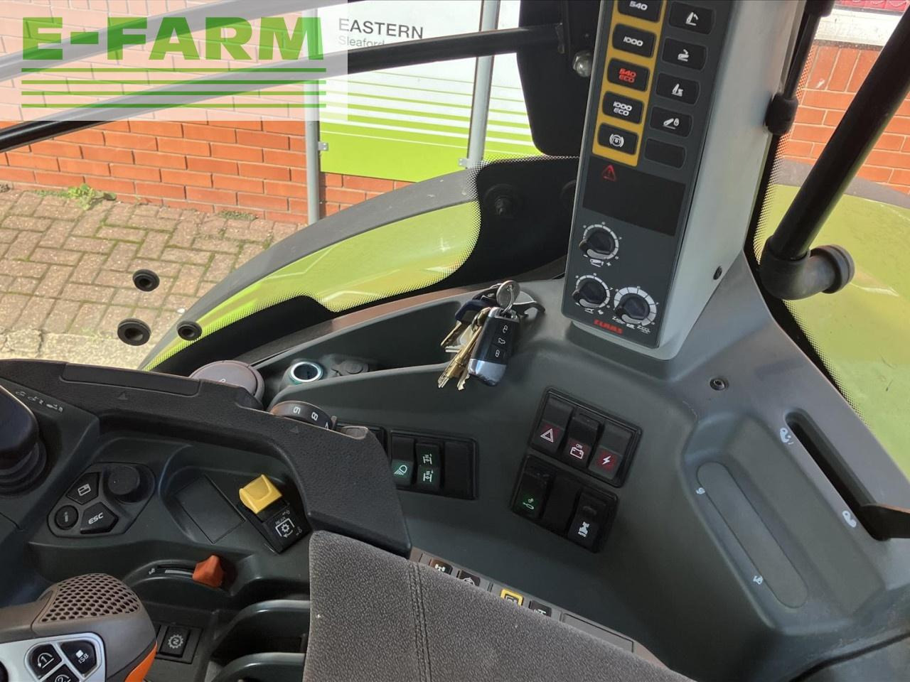 Farm tractor CLAAS ARION 630 CMATIC: picture 11