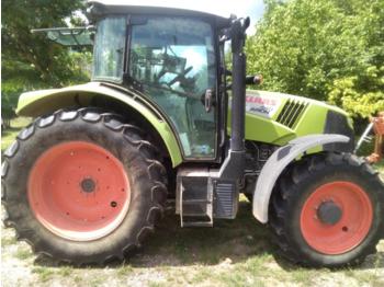 Farm tractor CLAAS Arion 440: picture 1
