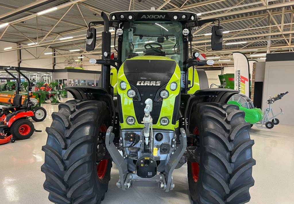 Farm tractor CLAAS Axion 830 Cmatic: picture 8