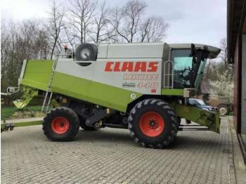 Combine harvester CLAAS LEXION 440: picture 1