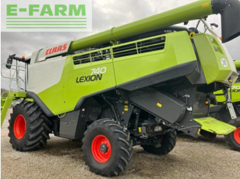 Combine harvester CLAAS Lexion 740