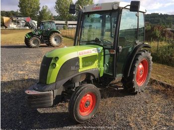 Compact tractor CLAAS NECTIS 227 VL: picture 1