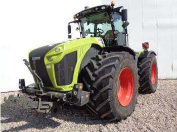 Farm tractor CLAAS XERION 4000 TRAC: picture 1