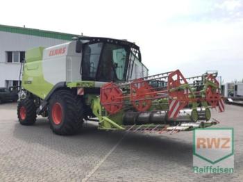 Combine harvester CLAAS lexion 630: picture 1