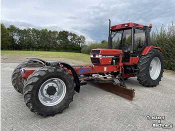 Farm tractor Case 895 xl plus wegenschaaf: picture 1