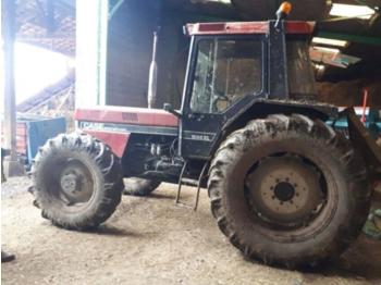 Farm tractor Case-IH 1056 XL: picture 1