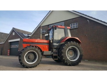 Farm tractor Case IH 1255 XL: picture 1