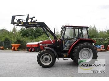 Farm tractor Case IH 3230: picture 1