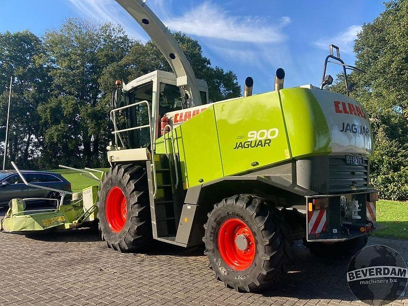 Agricultural machinery Claas Jaguar 900 Speedstar