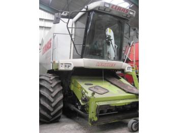Combine harvester Claas Lexion 440: picture 1