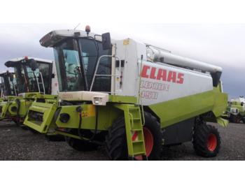 Combine harvester Claas Lexion 450: picture 1