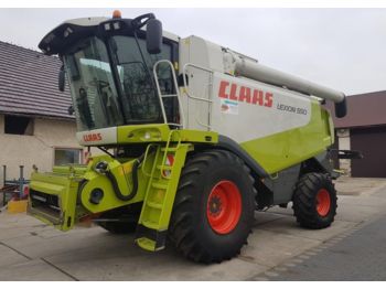 Combine harvester Claas Lexion 550: picture 1