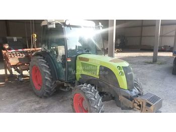 Farm tractor Claas NECTIS 267F: picture 1