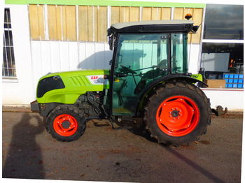 Compact tractor Claas NEXOS 220 VL: picture 1