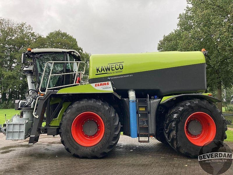 Agricultural machinery Claas Xerion 4200 & Kaweco Saddle Trac 16m3