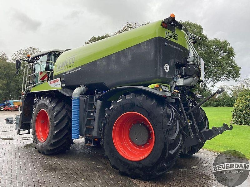 Agricultural machinery Claas Xerion 4200 & Kaweco Saddle Trac 16m3