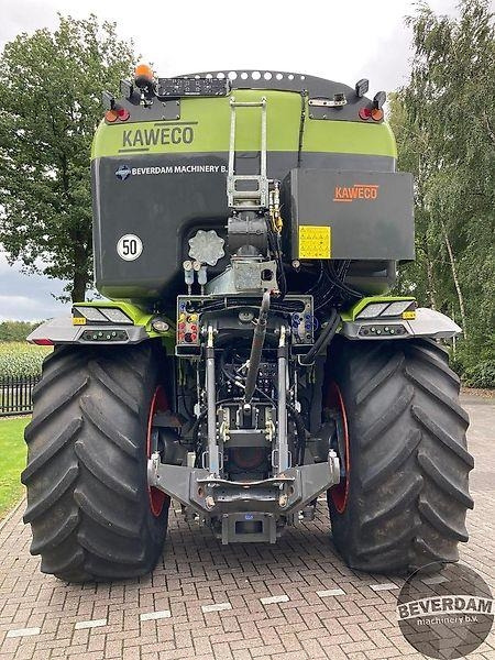 Agricultural machinery Claas Xerion 4200 & Kaweco Saddle Trac 16m3