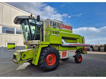 Combine harvester  Claas Dominator VX 88