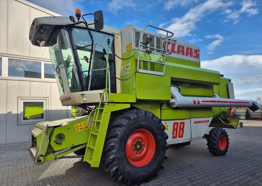 Combine harvester Claas Dominator VX 88