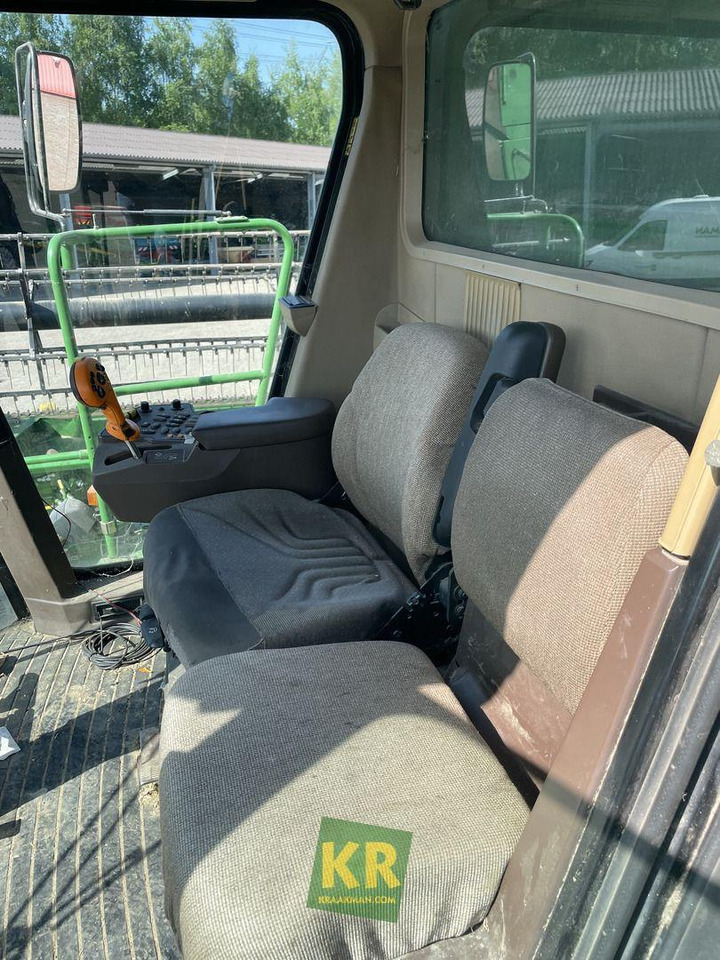 Combine harvester John Deere CTS