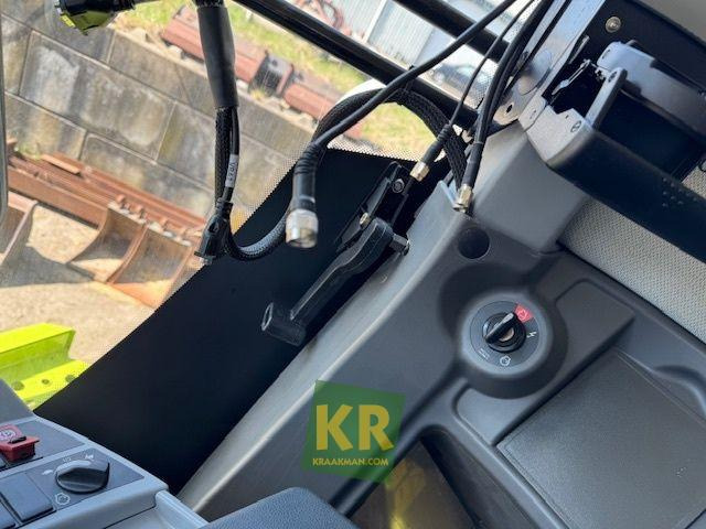 Combine harvester LEXION 750 Claas