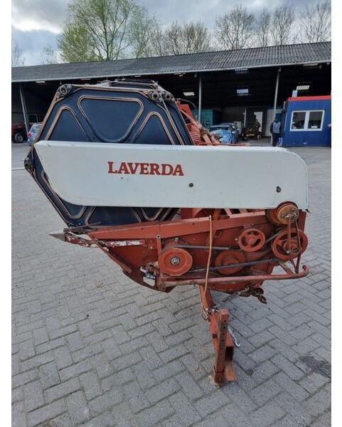 Combine harvester Laverda 3400