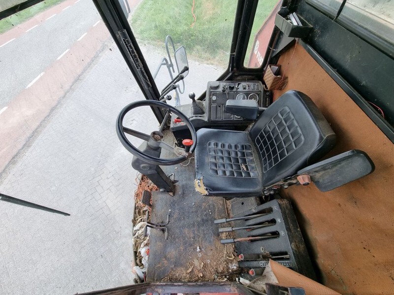 Combine harvester Laverda 3500