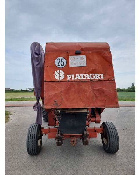 Combine harvester Laverda 3500