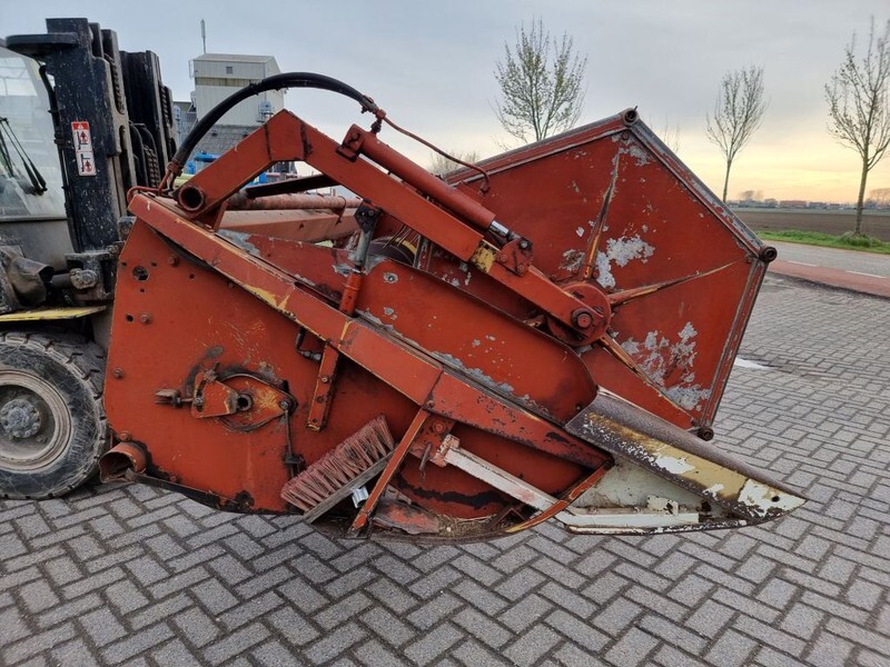 Combine harvester Laverda 3500