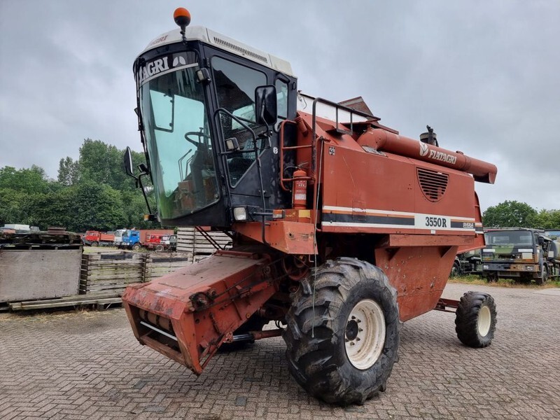 Combine harvester Laverda 3550 R