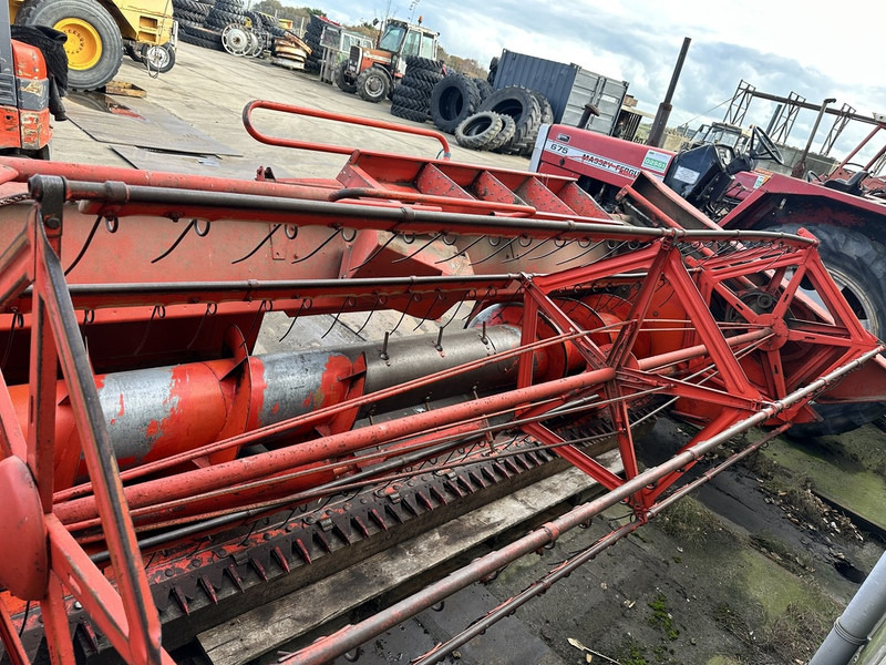 Combine harvester Laverda M150