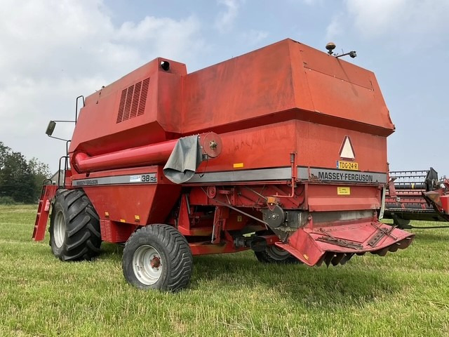 Combine harvester MASSEY FERGUSON 38RS