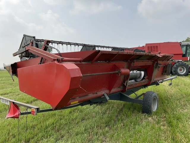 Combine harvester MASSEY FERGUSON 38RS