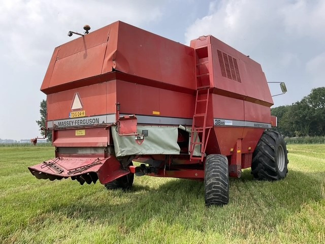 Combine harvester Massey Ferguson 38RS