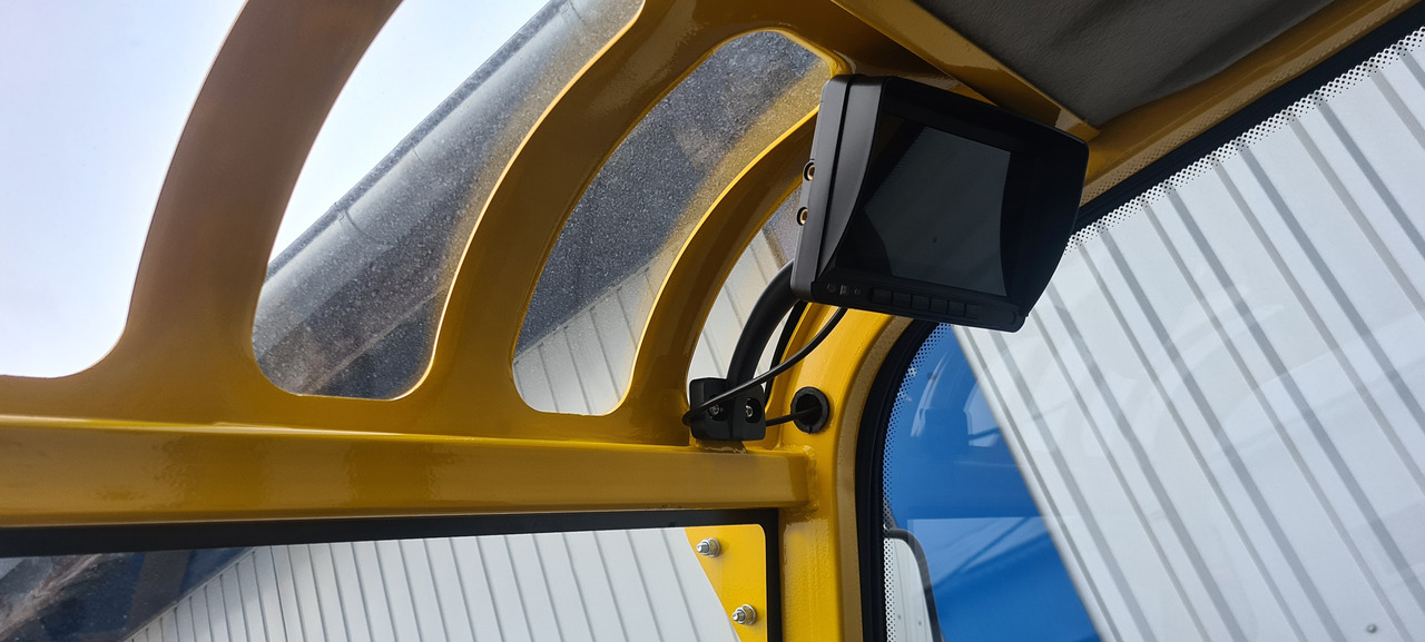 Compact loader Eurotrac W11 Radlader Hoflader