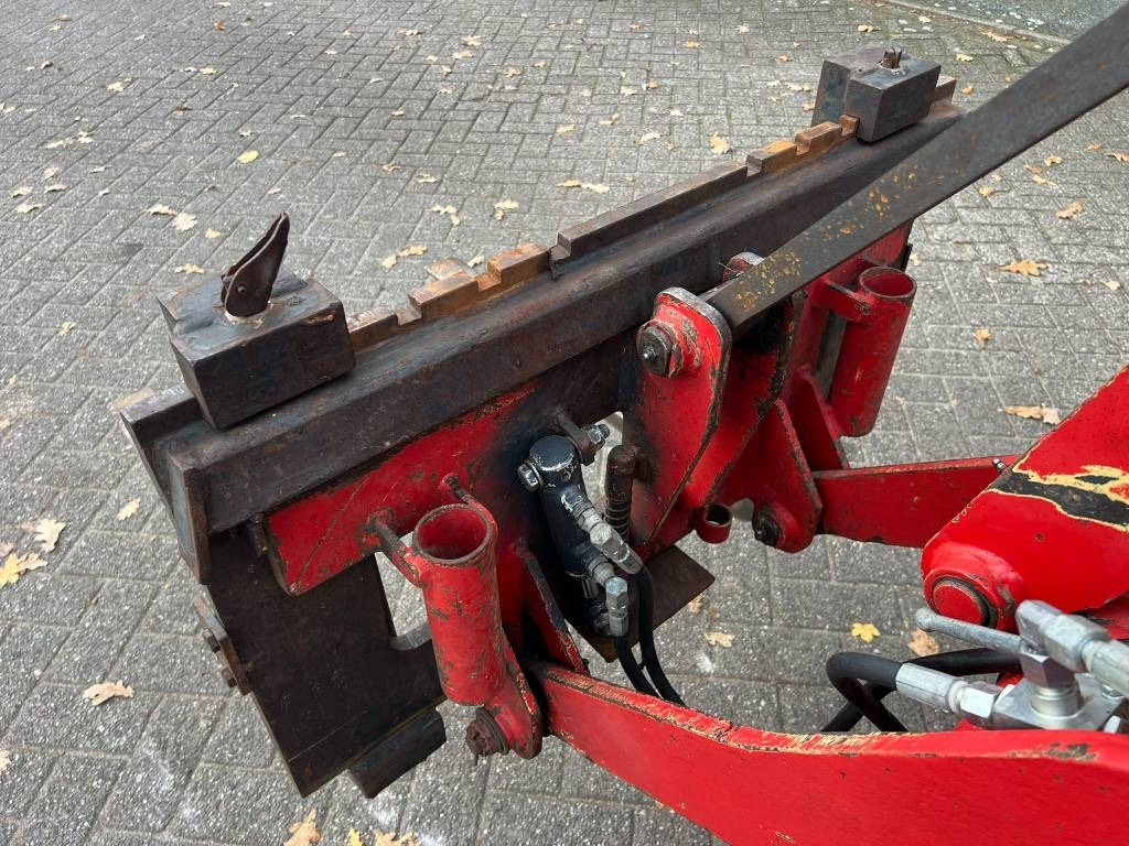 Compact loader Fuchs F 853 H