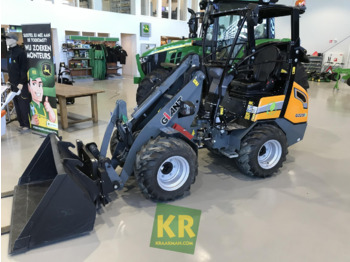 Compact loader G2200E Giant 