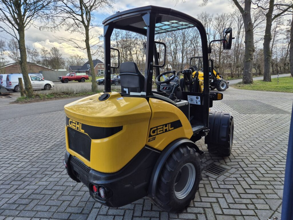 Compact loader GEHL AL330 loader