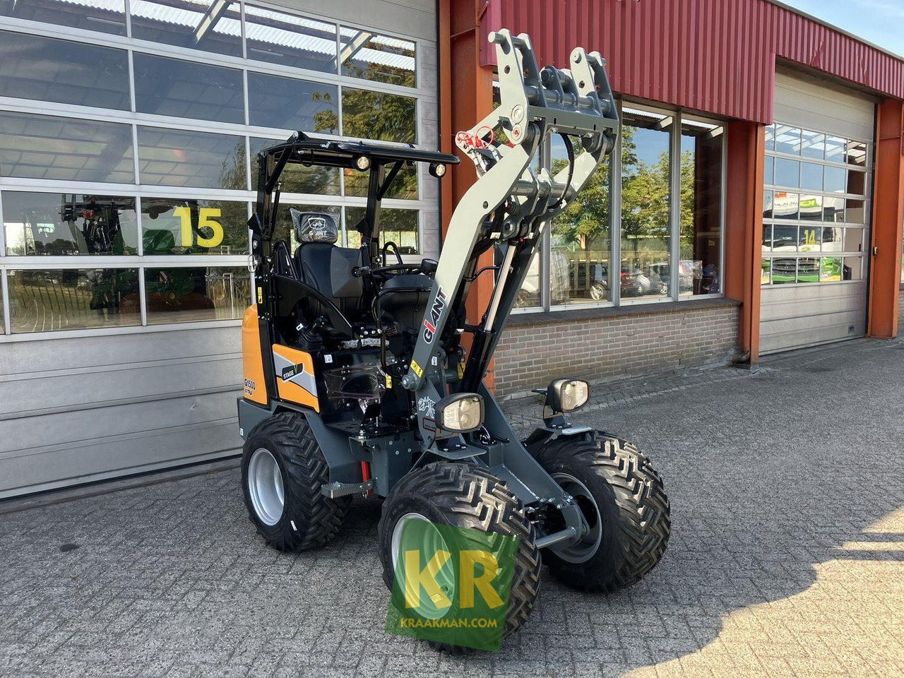 Compact loader Giant G1500 Xtra