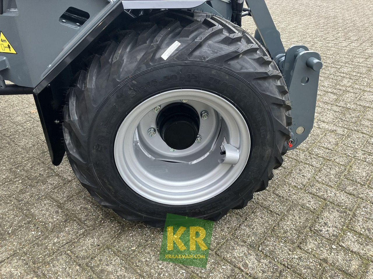 Compact loader Giant G2300 X-tra HD