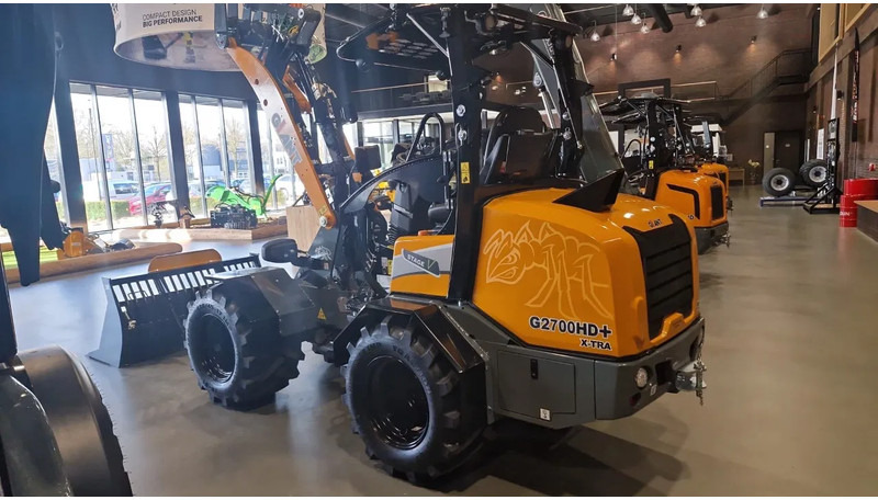 Compact loader Giant Jubileum modellen G2500 HD & G2700 HD