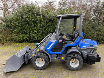 Compact loader MULTI ONE M1 8.4 SK
